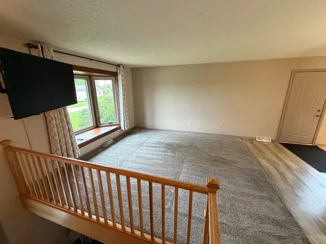 21853 Kings Dubuque IA 52001