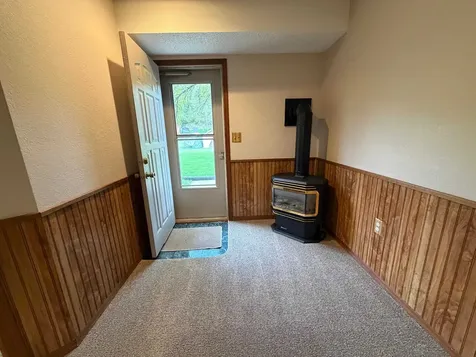 21853 Kings Dubuque IA 52001