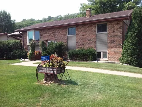 21853 Kings Dubuque IA 52001