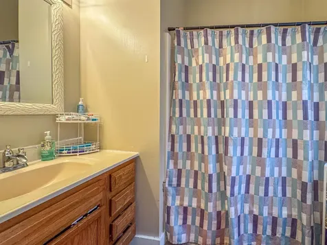 251 W 17th Dubuque IA 52001