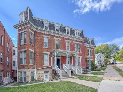 1735 Madison Dubuque IA 52001