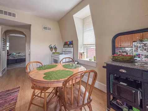 1735 Madison Dubuque IA 52001