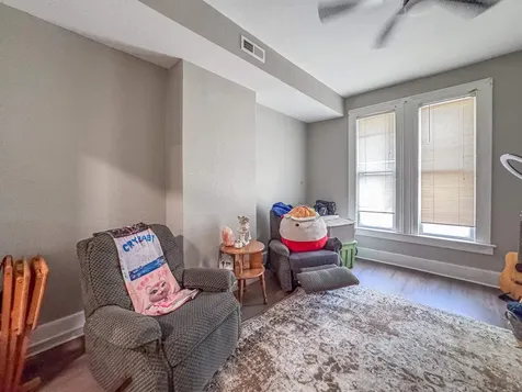 1735 Madison Dubuque IA 52001