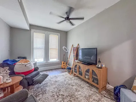 1735 Madison Dubuque IA 52001