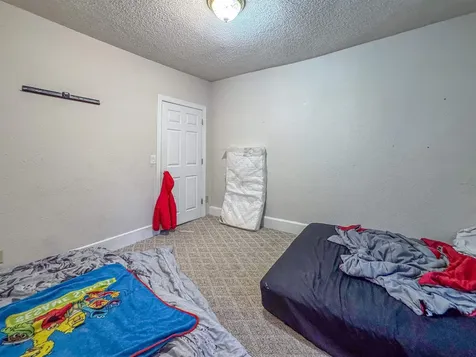 1735 Madison Dubuque IA 52001