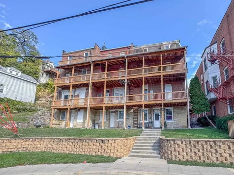 1735 Madison Dubuque IA 52001