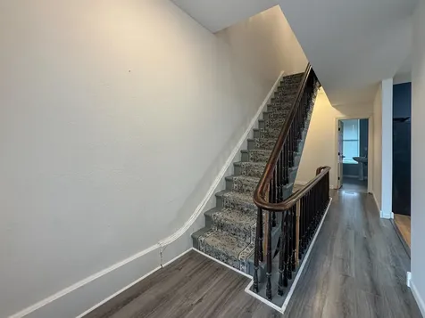 1735 Madison Dubuque IA 52001
