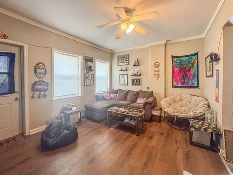 1765 Madison Dubuque IA 52001