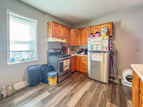 1765 Madison Dubuque IA 52001
