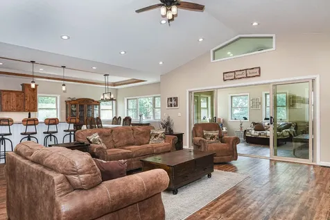 25619 226th Delhi IA 52223