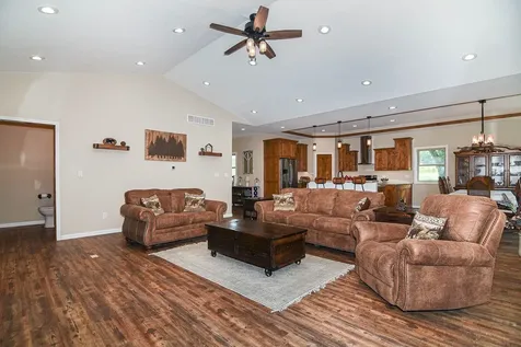25619 226th Delhi IA 52223