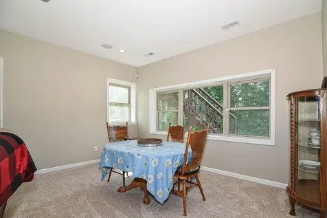 25619 226th Delhi IA 52223