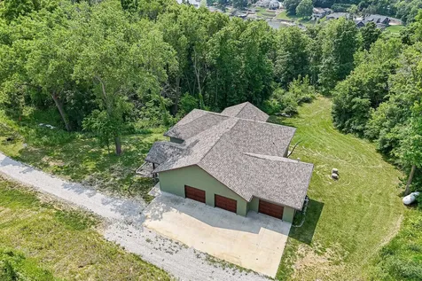 25619 226th Delhi IA 52223