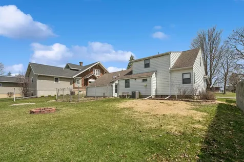 308 S Egbert Monona IA 52159