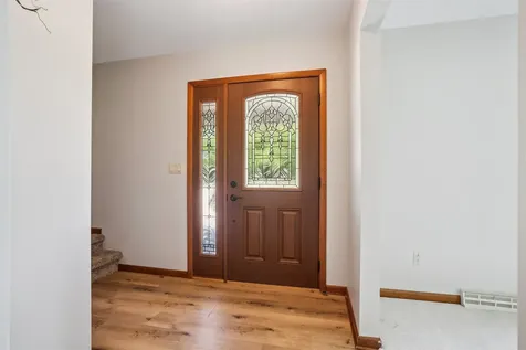30020 Prier Dyersville IA 52040