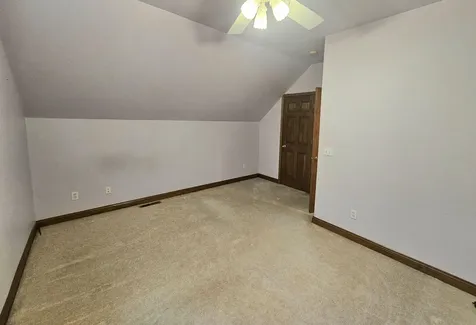 719 E 22nd Dubuque IA 52001-3406