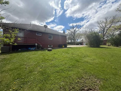 45 Oak Grove Dubuque IA 52002