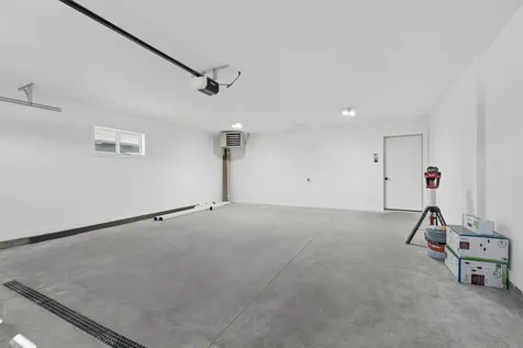 1024 Sage Oak Manchester IA 52057-0000