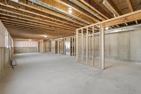 1024 Sage Oak Manchester IA 52057-0000