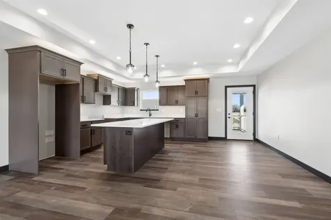 1024 Sage Oak Manchester IA 52057-0000