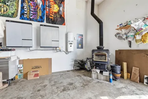 1567 St. Catherine Dubuque IA 52031