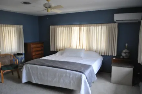 158 Abel Guttenberg IA 52052