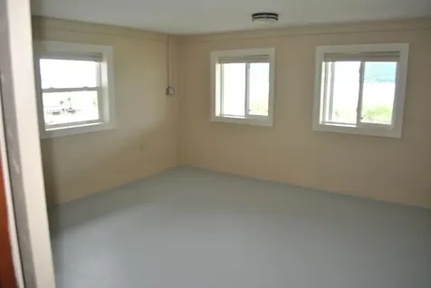 158 Abel Guttenberg IA 52052