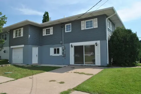 158 Abel Guttenberg IA 52052