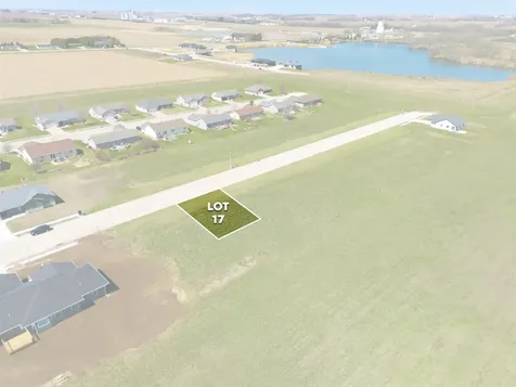 931 10th Street SW Dyersville IA 52040
