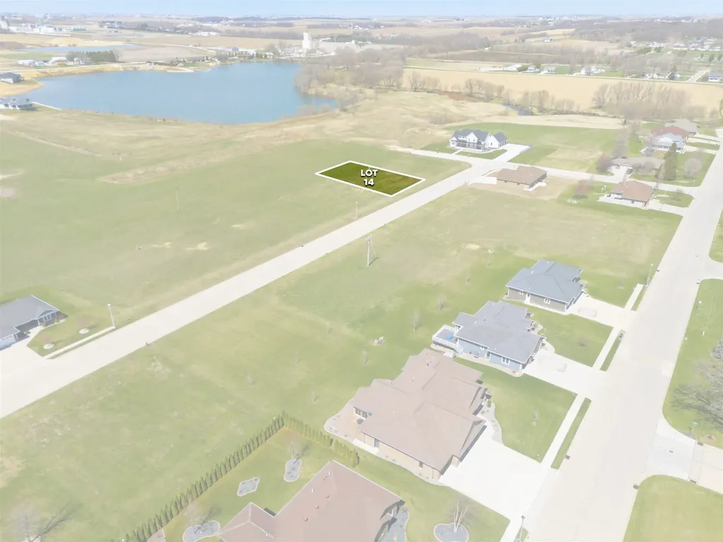 628 8th Street SW Dyersville IA 52040