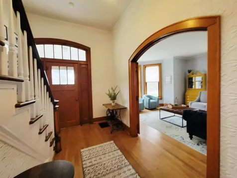 108 N 4th Bellevue IA 52031