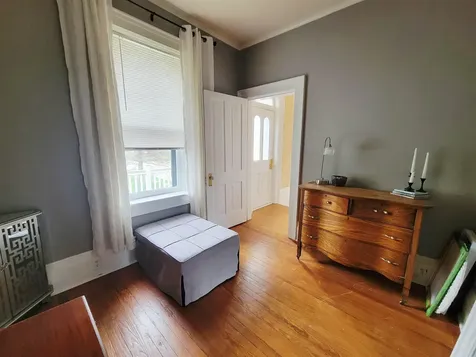 108 N 4th Bellevue IA 52031