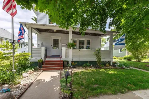 1848 Rhomberg Dubuque IA 52001