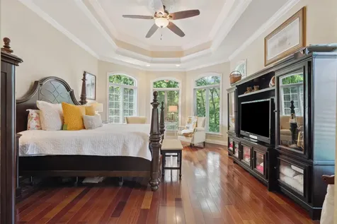 1047 Shady Oaks Dubuque IA 52003