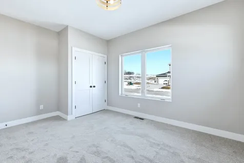 2306 Tiffany Dubuque IA 52001