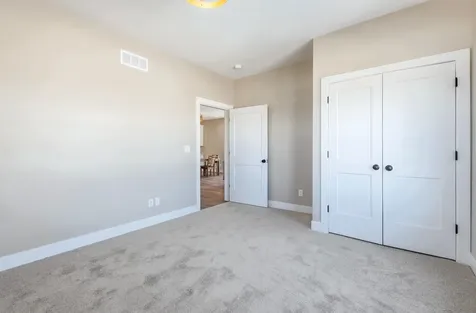 2306 Tiffany Dubuque IA 52001