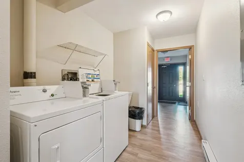 108 S Center Dundee IA 52038