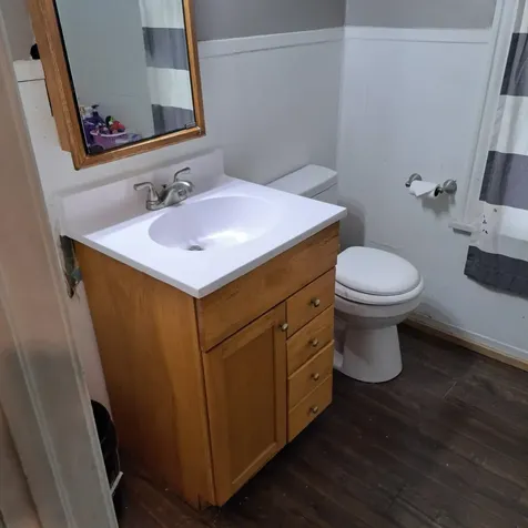568 Loras Dubuque IA 52001