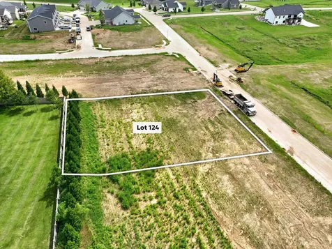 Lot 124 South Pointe Dubuque IA 52003