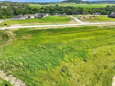 Lot 87 Waterbridge Dubuque IA 52003