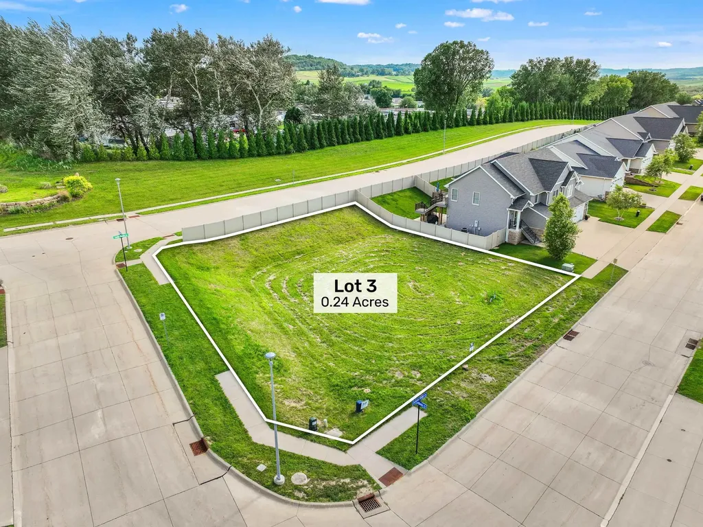 Lot 3 Autumn Ridge Dubuque IA 52003