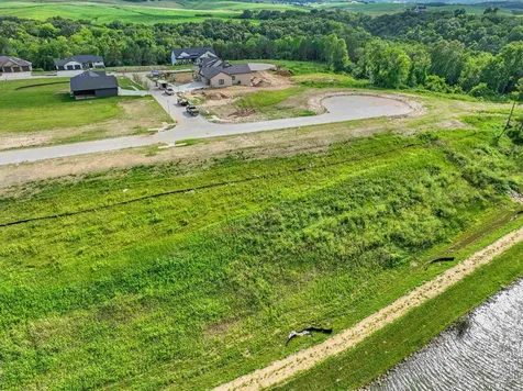 Lot 83 Waterbridge Dubuque IA 52003