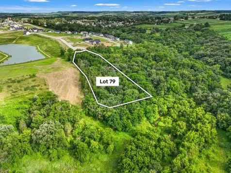 Lot 79 Waterbridge Dubuque IA 52003