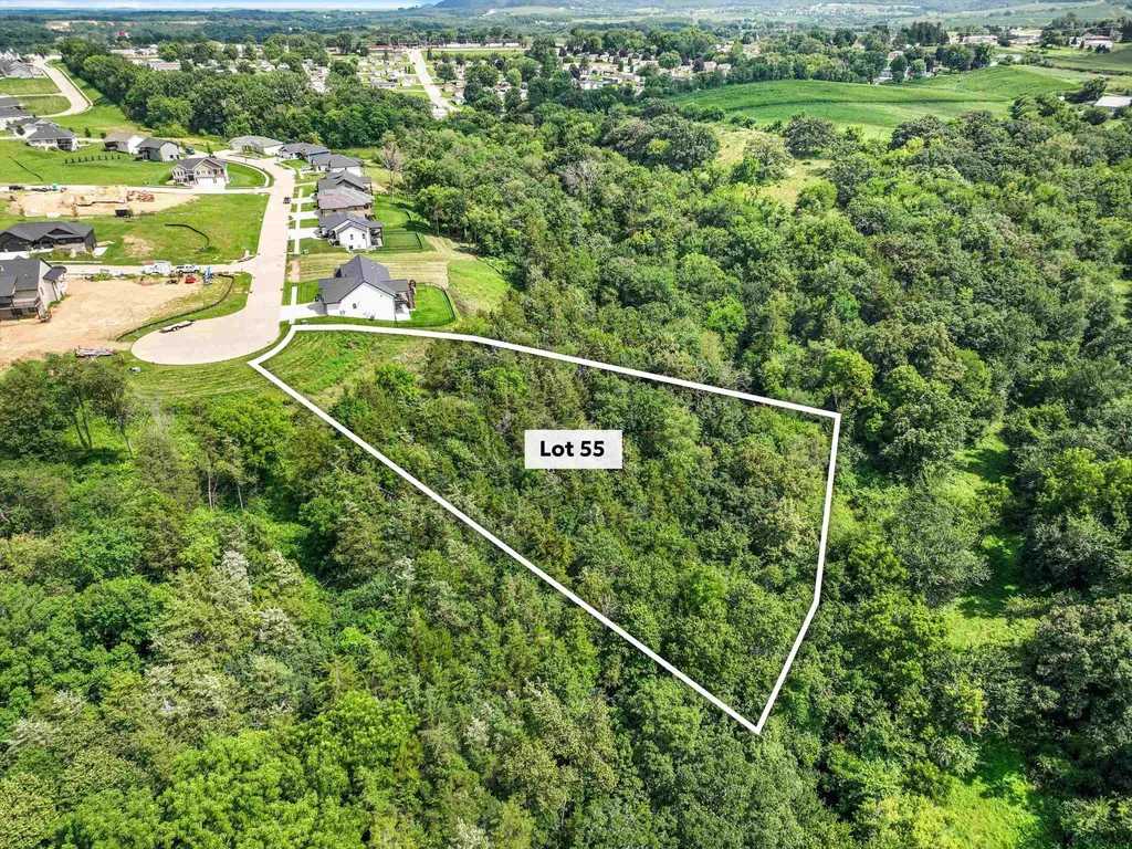 Lot 55 South Pointe Dubuque IA 52003
