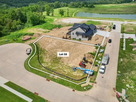Lot 58 South Pointe Dubuque IA 52003