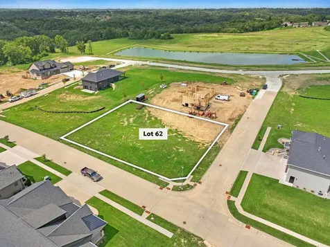 Lot 62 South Pointe Dubuque IA 52003