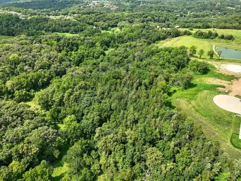 Lot 56 South Pointe Dubuque IA 52003