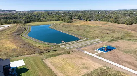 Lot 44 South Pointe Dubuque IA 52003