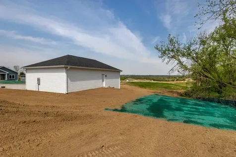 Lot 8 Tiffany Dubuque IA 52001