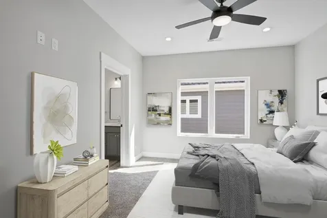 2372 Tiffany Dubuque IA 52001